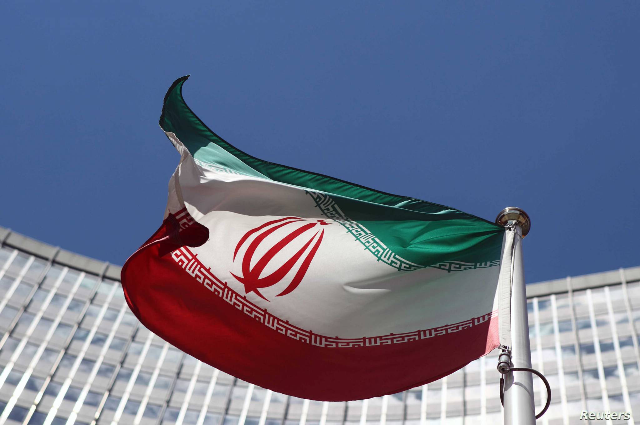 واشنطن تفرض عقوبات على شركات ايرانية...
طهران: «الطاقة الذرية» على علم بأنشطتنا النووية