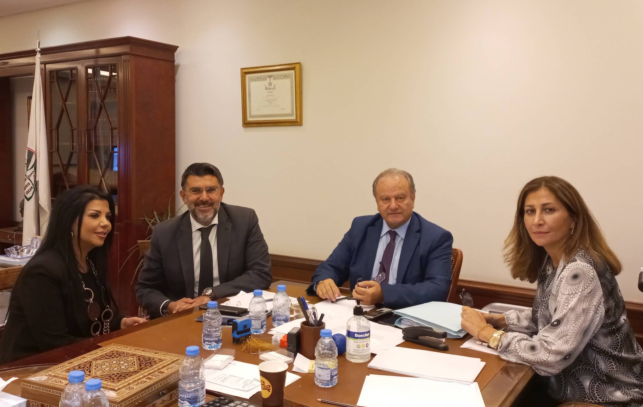 كسبار اجتمع مع خمسين محامياً من رؤساء اللجان