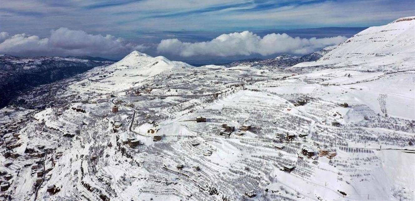 طقس عاصف وتحذير من السيول والثلوج.. والعاصفة تبدأ بالانحسار في هذا الموعد