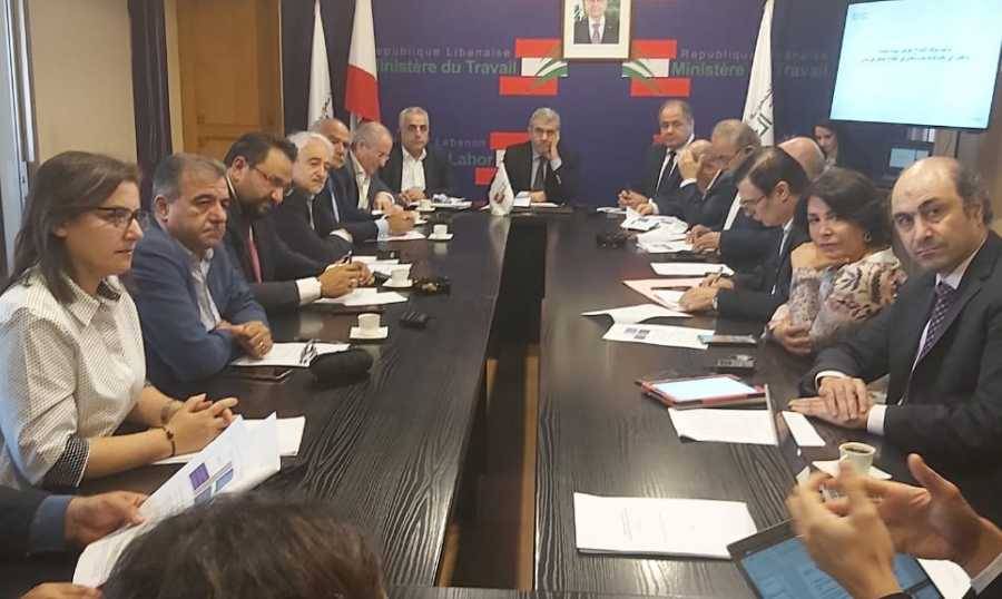 اجتماع مرتقب الاربعاء المقبل لـ لجنة المؤشر:
تباين بين "العمالي "والهيئات الاقتصادية حول مؤشر الغلاء