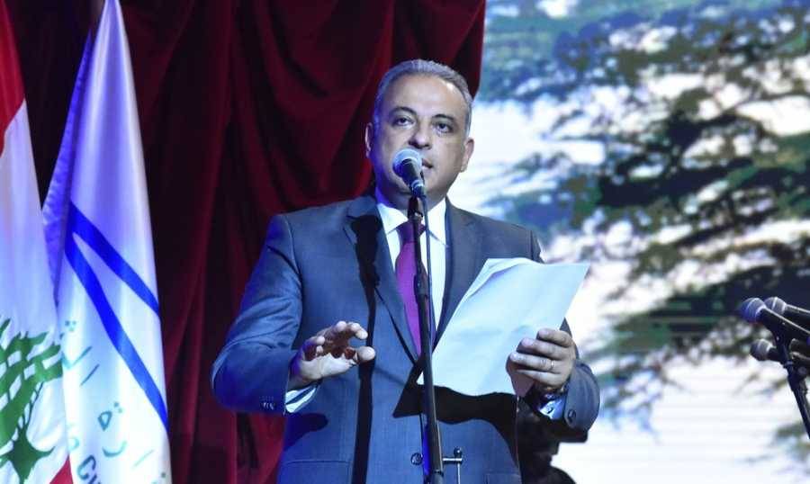المرتضى يحيي مناسبة عيد الاستقلال برعاية ميقاتي...
مع غياب الاحتفال الرسمي... وتعليقات سياسية على "الاستقلال"