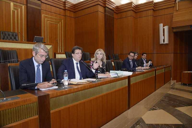 كنعان بعد فرعية المال والموازنة: لن يكون هناك محاصصة
في الصندوق السيادي… وغير ذلك "خلي النفط بالبحر"