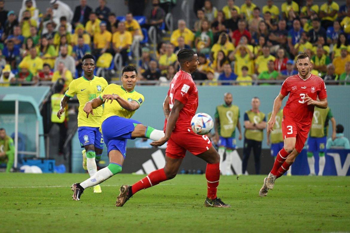 مونديال العرب : البرازيل والبرتغال الى الدور الثاني وتعادل مثير بين الكاميرون وصربيا وغانا تنعش أمالها بالتأهل
اليوم : هولندا - قطر والاكوادور - السنغال (الساعة 17.00) وايران - الولايات المتحدة وانكلترا - ويلز (الساعة 21.00)