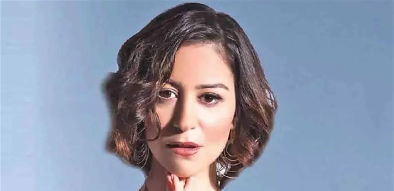 لماذا لم تخضع منة شلبي لتحليل مخدرات ولم تُحبس إحتياطياً؟
