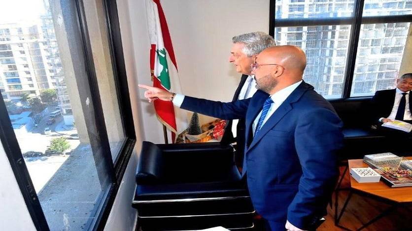وزير البيئة  التقى المفوض السامي للأمم المتحدة لشؤون اللاجئين.. وهذا ما جرى عرضه