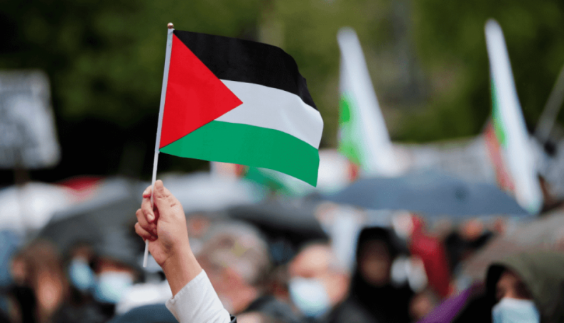 معاناة الفلسطيني بعد توقف الأونروا عن الدعم... والسفارة تستنجد بالأحزاب