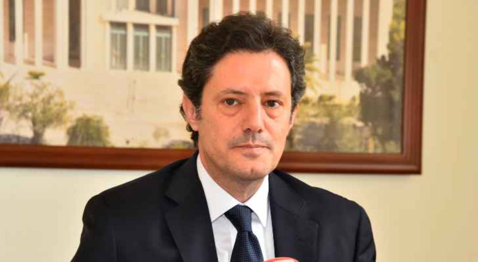 المكاري: إقرار مساعدة اجتماعية للعسكريين والمتقاعدين وتقدر بضعفي الراتب