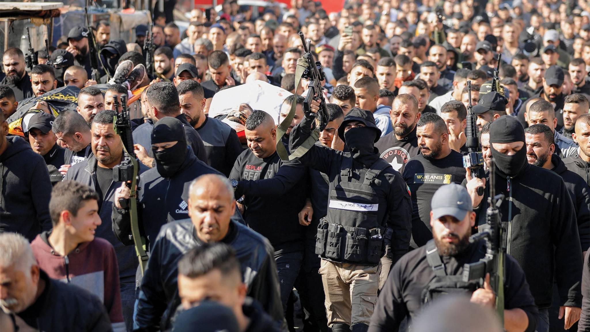 جندي «إسرائيلي» يعدم فلسطينياً جنوب نابلس
فرنسا: لوقف العنف المتزايد ضدّ الفلسطينيين
الأمم المتحدة تصوّت لصالح إحياء ذكرى النكبة