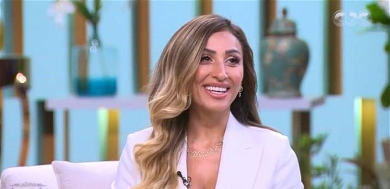 بعد انفصالها عن عمرو دياب.. دينا الشربيني تعيش قصة حب جديدة؟