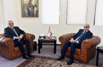 بوحبيب بحث العلاقات
الثنائيّة مع سفير المغرب