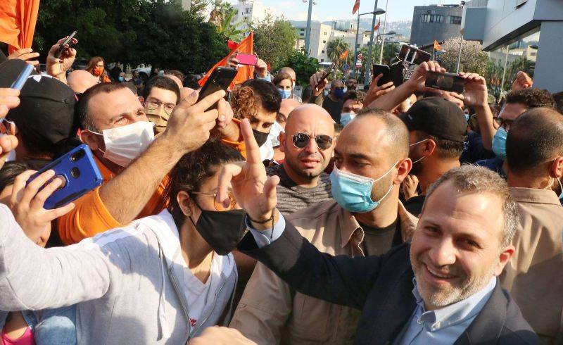 خسارة معركة مقاطعة جلسات الحكومة:
غلط حسابي أم رهانات خاطئة؟
