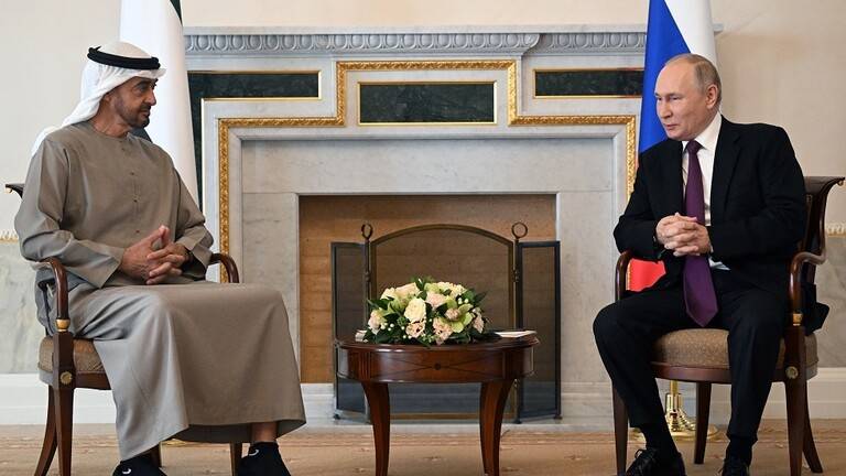 الكرملين: اتصال بين بوتين وابن زايد