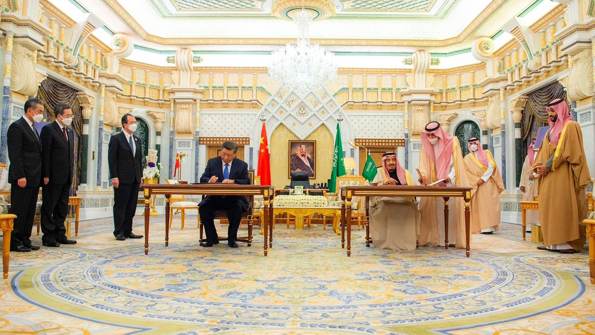 اتفاقية شراكة شاملة صينية ــ سعودية
بينغ يبشر بـ «عصر جديد» من العلاقات