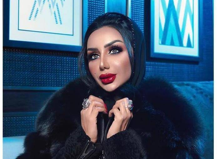 تكريم المنتجة ليالي الدوسري لدورها في ريادة الأعمال وإنتاج الأعمال الفنية