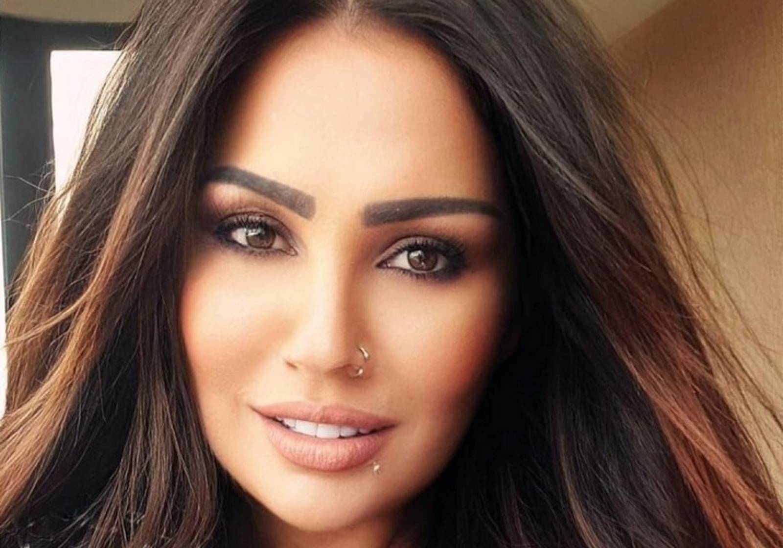 بالصورة.. وفاة ملكة جمال لبنانية في ظروف غامضة