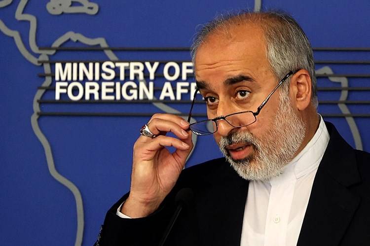 طهران: الحكومات التي تستخدم العنف ضد مواطنيها لا يحق لها التدخل في شؤوننا