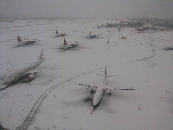 ثلوج تعرقل حركة الطيران في موسكو