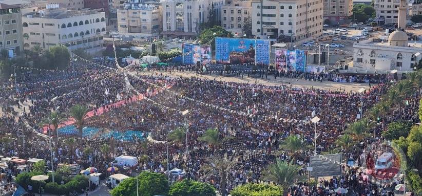 آلاف الفلسطينيين يحيون الذكرى الـ35 لانطلاقة حركة "حماس" في غزة