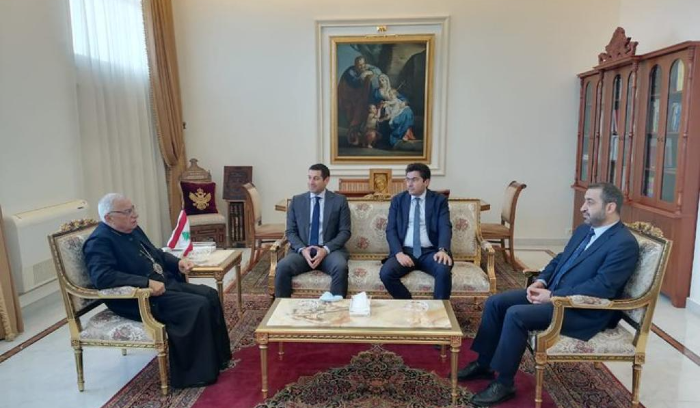 العبسي استقبل وفداً من "الوطني الحرّ":
لالتزام الدستور والأعراف والميثاقيّة