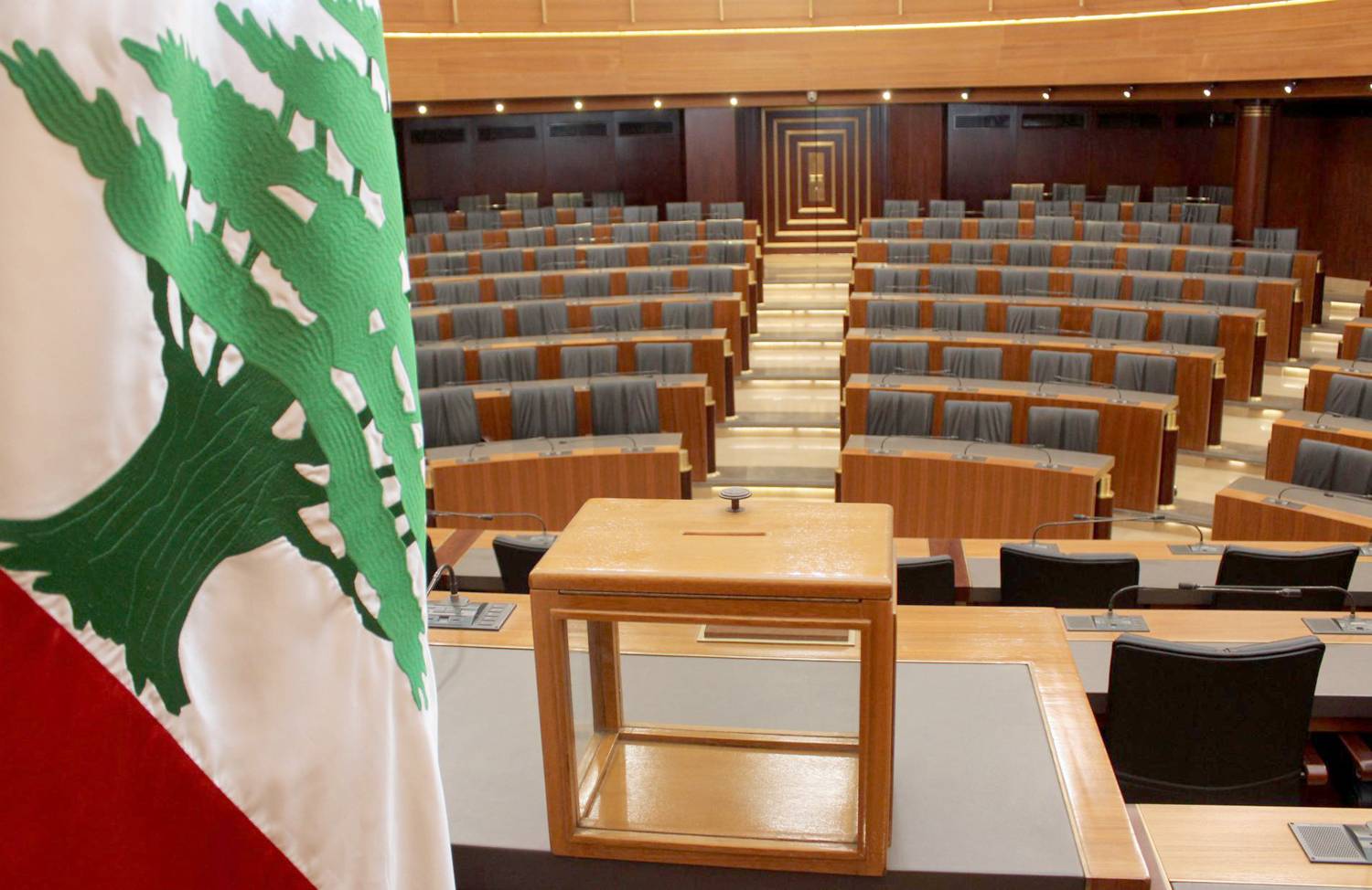 "الدورة الثانية" ليست الحلّ... وزمن التسويات لم يحن بعد
