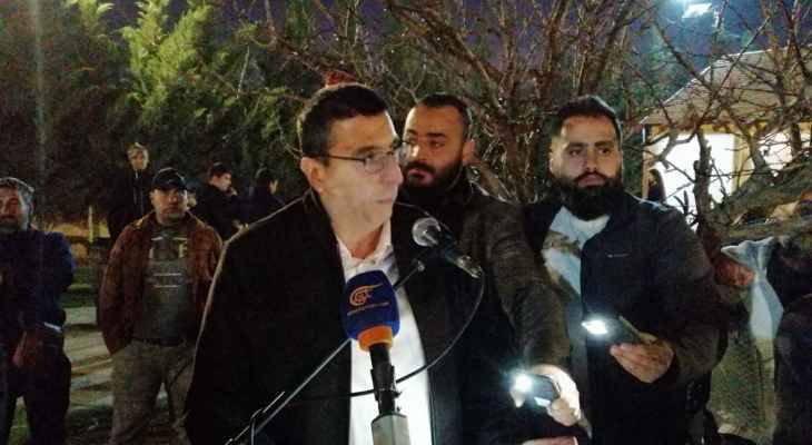 رعى حفل إضاءة شجرة الميلاد في القرية الزراعيّة
حجار: سنقاوم تغيير هويّتنا ... ونحن على مقربة
من ولادة لبنان الحريّة والعيش المشترك