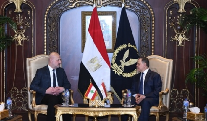 مولوي عرض مع نظيره المصري تعزيز
التعاون بظل التحدّيات الأمنيّة إقليمياً ودولياً