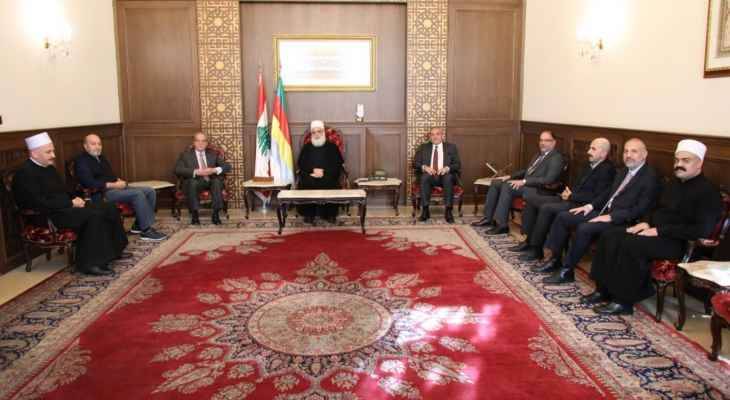 الخازن التقى أبي المنى:
لانتخاب رئيس بأسرع وقت