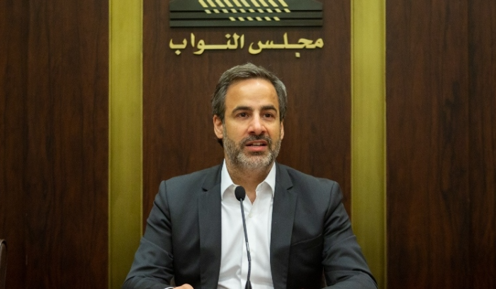 معوض: الأخبار عن تواصل
أقوم به مع حزب الله مفبركة