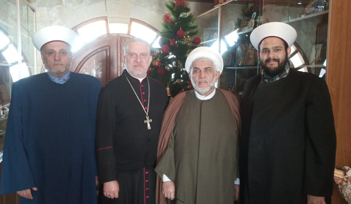 وفد من "تجمّع العلماء" زار المطران عون
مهنئا وتشديد على العيش الواحد