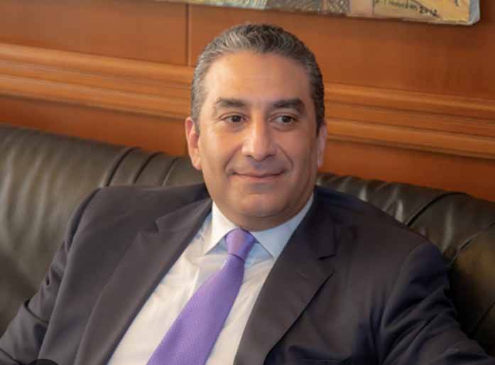القاضي ليشع يتوسّع بالتحقيق بعقاريّة بعبدا
وصولاً الى عاليه والزلقا.. رافضاً التدخل بقراره
