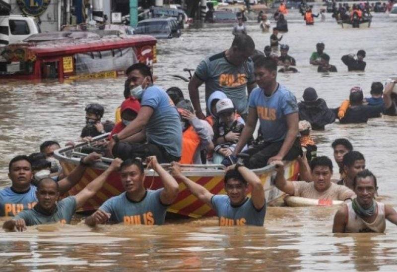 13 قتيلا حصيلة الأمطار الغزيرة والفيضانات في الفلبين