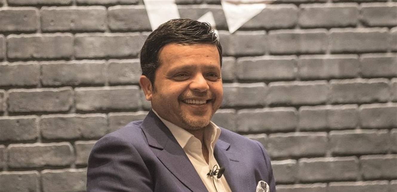 محمد هنيدي يعلن عن مسابقة بين الجمهور.. ما القصة؟