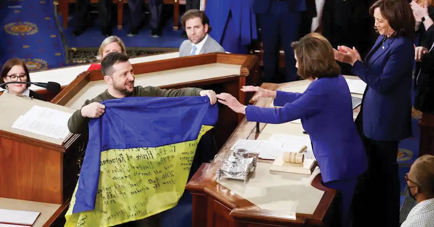 روسيا تتعهد بتدمير «الباتريوت» وشويغو يزور خط الجبهة
زيلينسكي يطالب واشنطن بمواصلة الدعم وينال وعداً من بايدن