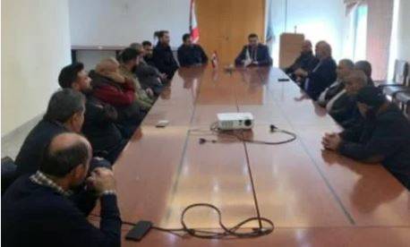 الحاج حسن إستقبل نقابة وتجار سوق الخضار في بيروت