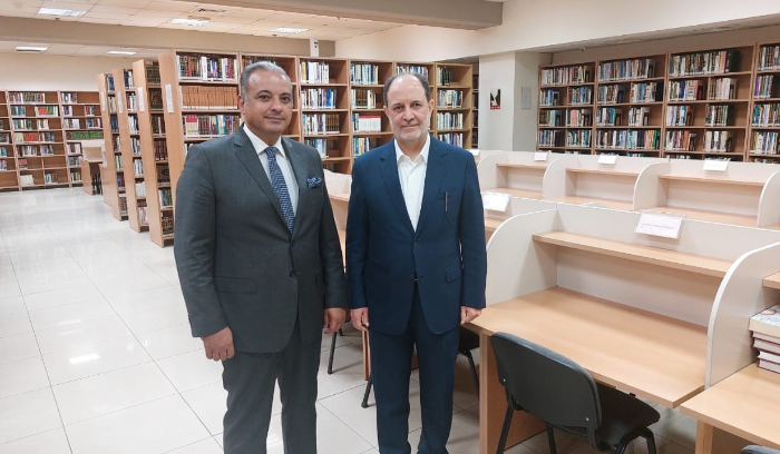 المرتضى التقى ممثل السيستاني
وتوافق على تفعيل التعاون