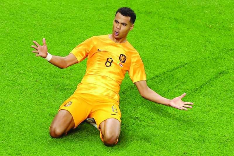 رسمياً :ليفربول يضم احد نجوم المنتخب الهولندي