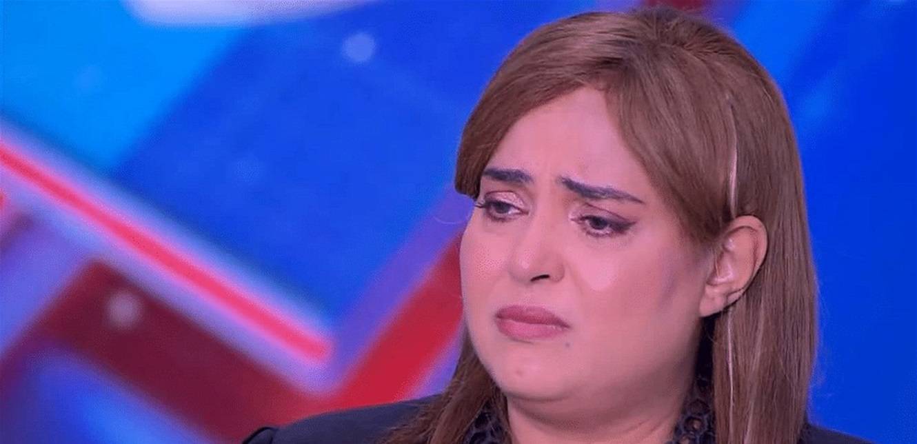 فنانة شهيرة تستغيث: معنديش حد يصرف عليا