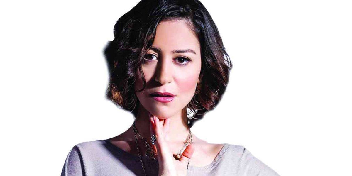 الحكم بحبس منة شلبي سنة مع وقف التنفيذ