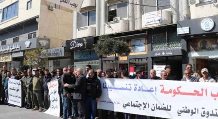عمال ومستخدمي البلديات في الجنوب: نطالب بتحسين أوضاع عمال البلديات