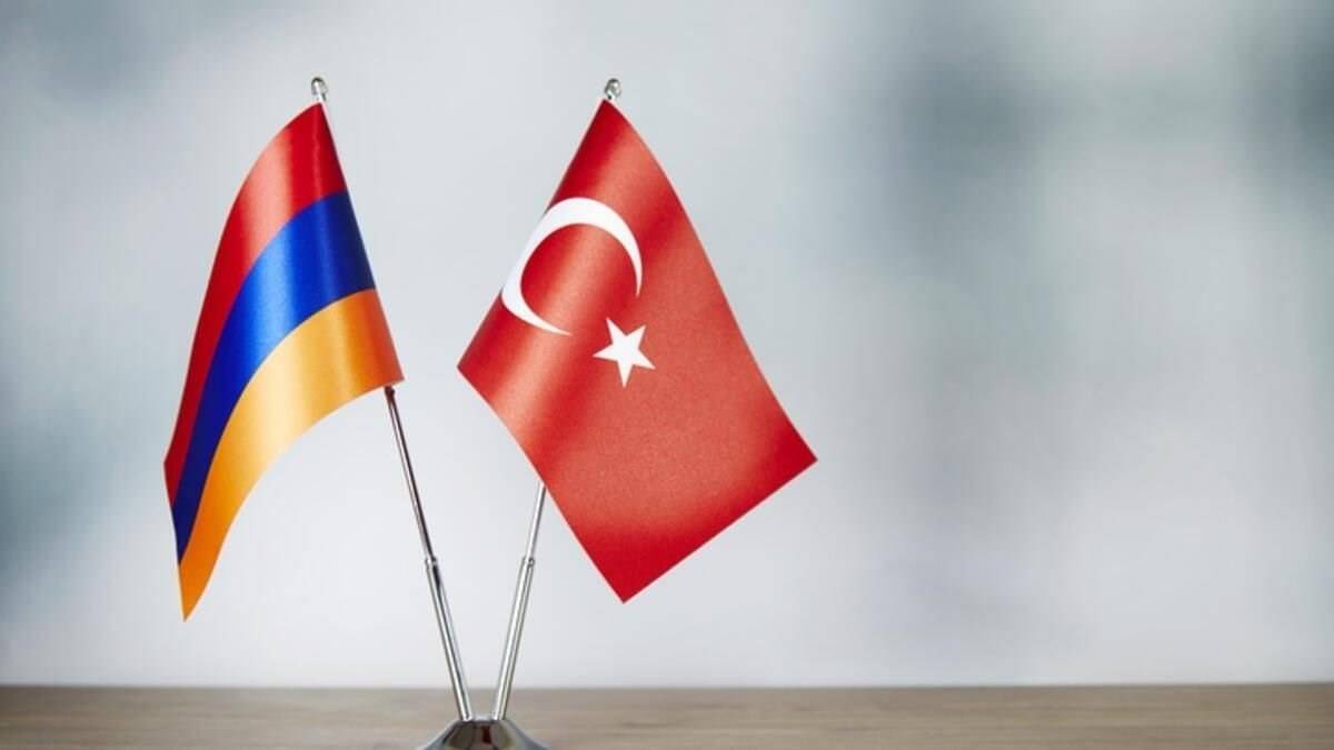 تركيا تبلغ أرمينيا برفع الحظر المفروض على نقل الشحنات الجوية بينهما