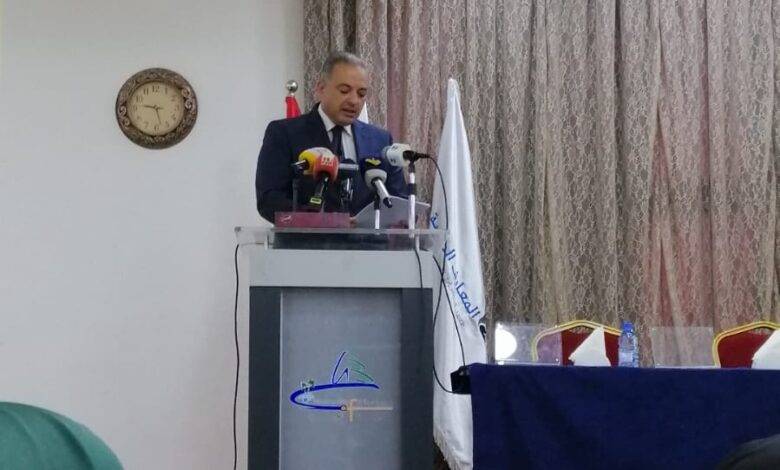 افتتح المؤتمر التكريمي للشاعر شمس الدين
المرتضى: سوف يبقى شعره
الأقوى من صروف الزمان