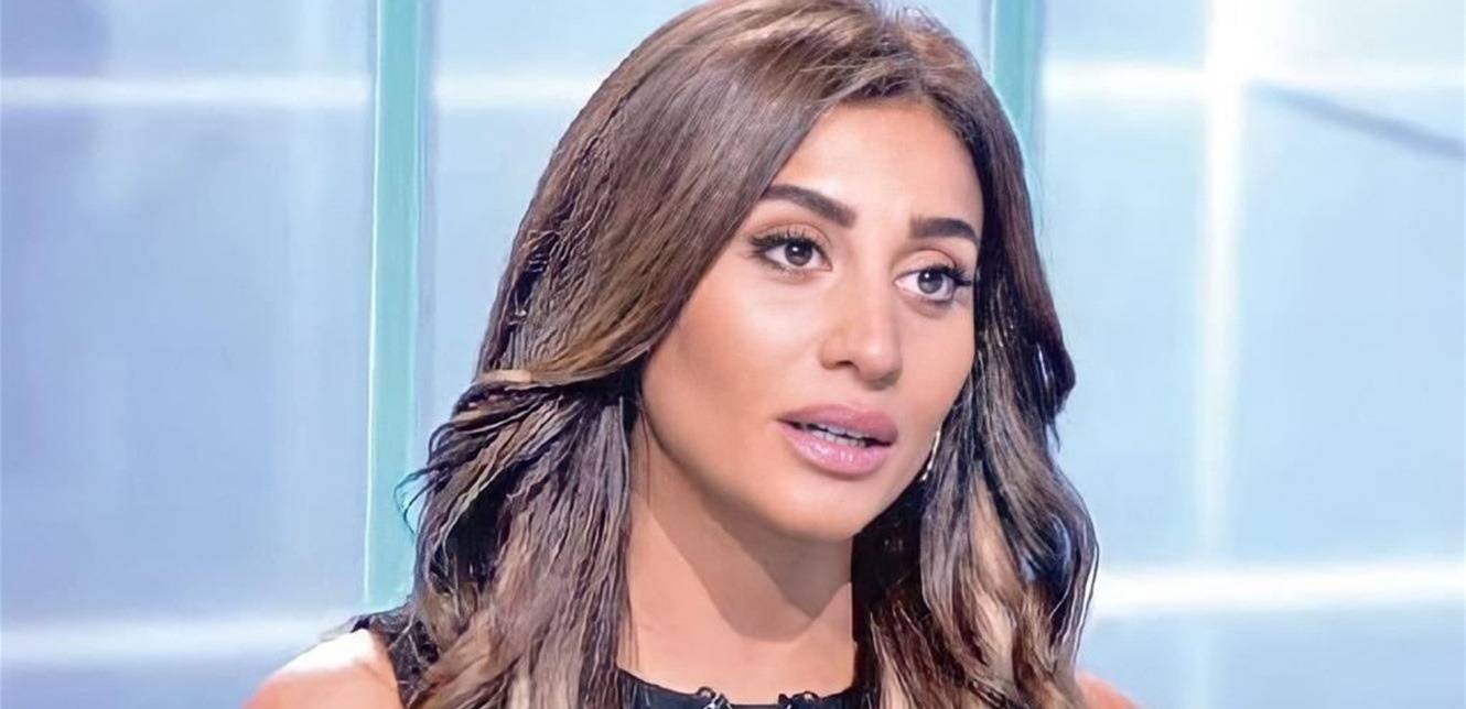 دينا الشربيني تعلّمت الكثير من الـ2022.. وما هي أكثر أغنية أبكتها؟