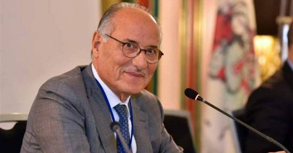الحلبي يعلن سحب اقتراح ال5 دولارات عن كل يوم حضور ويؤكد: كرامات المعلمين موضع عنايته واحترامه