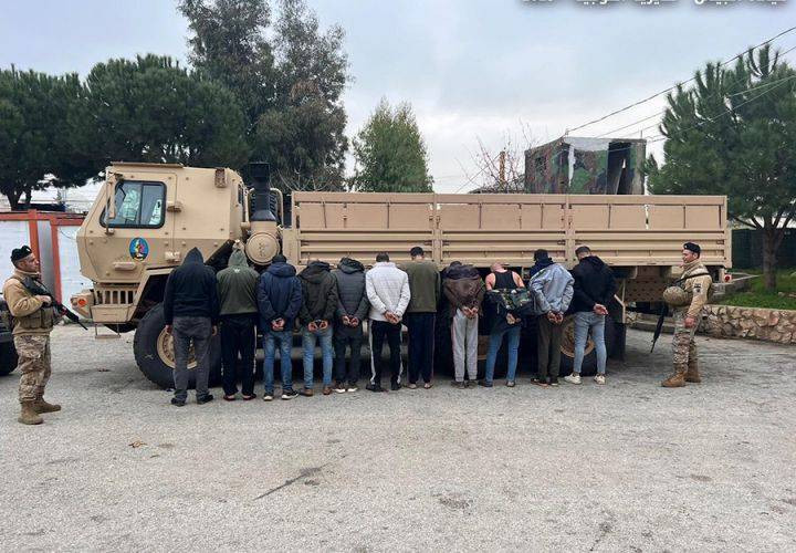 الجيش: عمليّات دهم
وتوقيف مطلوبين في قب الياس