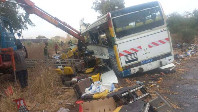 حادث سير مأساوي في السنغال يخلف عشرات الضحايا والسلطات تعلن حدادا وطنيا