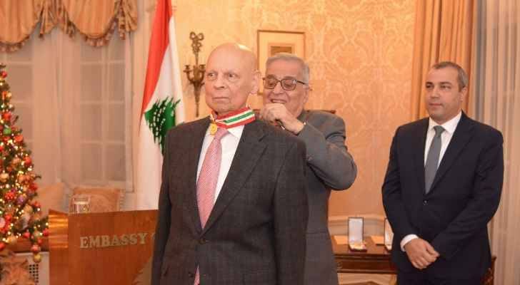 بوحبيب قلّد 6 مغتربين لبنانيين في واشنطن