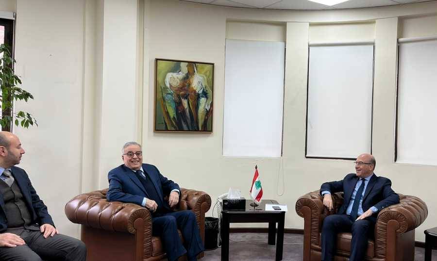 بوحبيب اطلع من بخاش على تحضيرات
المؤتمر الطبي في تموز المقبل