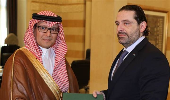 مسعى سعودي لجمع نواب السنة والاشتراكي والقوات ومستقلّين
هل حصل الحريري على استثمارات في الجزائر؟ و«طيفه يرفرف» فوق البخاري