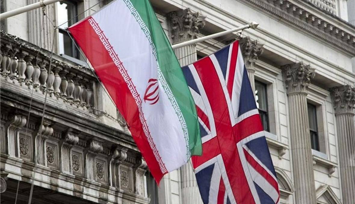 بعد ساعات من إعدام أكبري 
إيران تستدعي السفير البريطاني