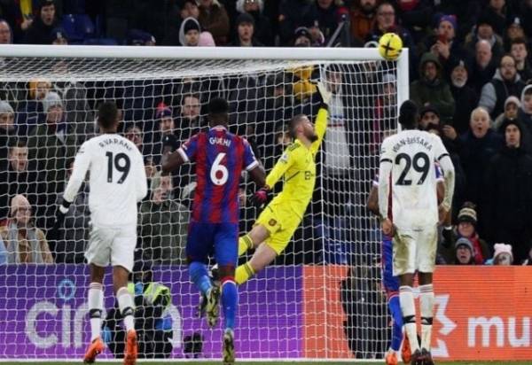 الدوري الانكليزي الممتاز: هدف قاتل يحرم مانشستر يونايتد نقطتين ثمينتين